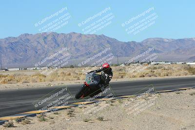 media/Jan-10-2025-CVMA Friday Practice (Fri) [[489e0da257]]/Group 4 and Trackday/Session 2 (Turn 4 Inside)/